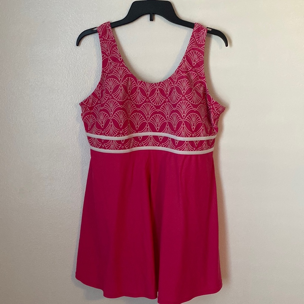 Size 20 plus size Blair women’s bathing suit one piece skirt pink
